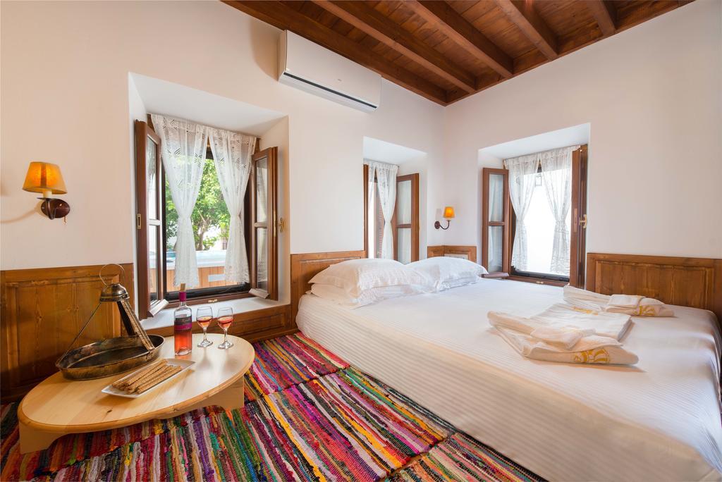 Villa Eftihia in Lindos Esterno foto